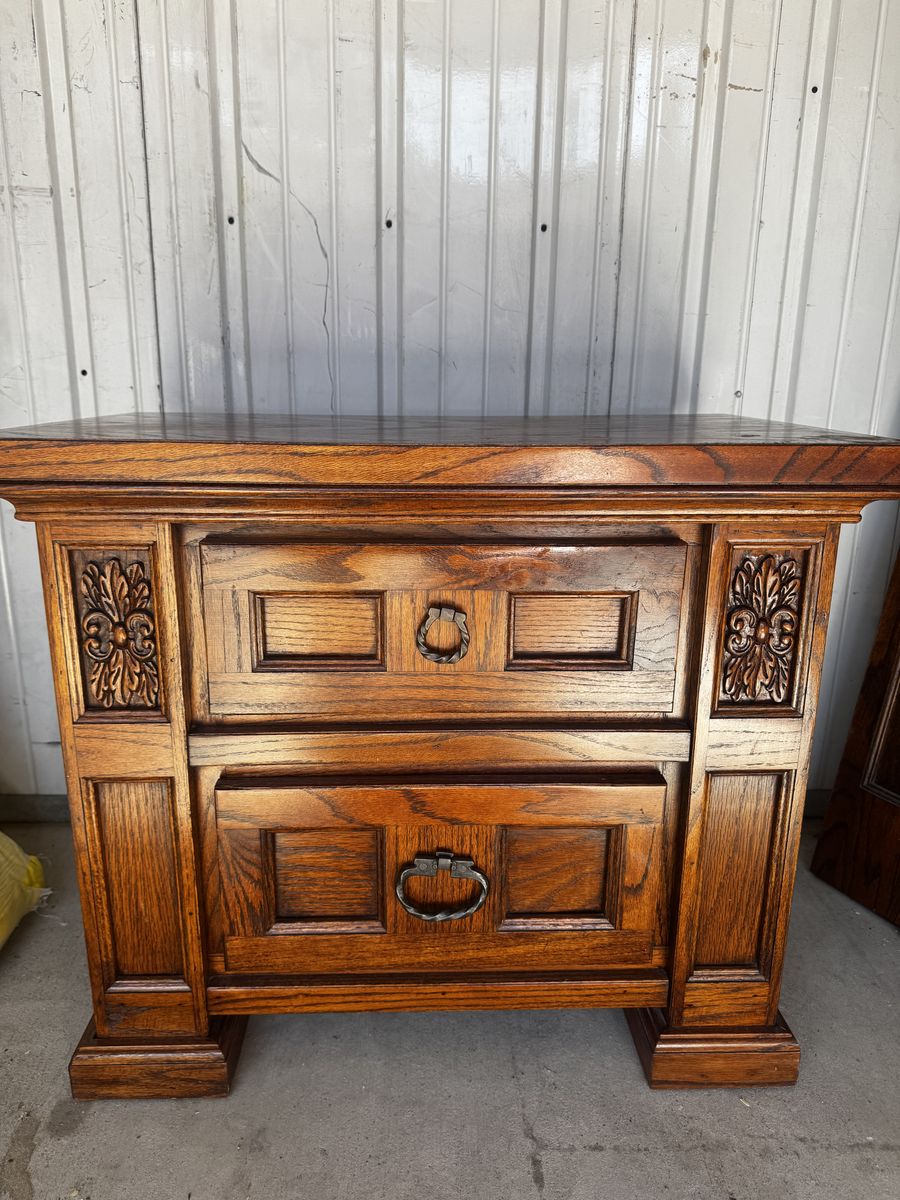 Dark Wood Bedroom Set