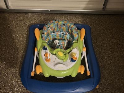 Safety 1st Baby Walker
