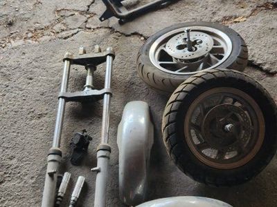 Mini Bike / Chopper Frame, Front Fork Assembly, Wheels, and Fenders Project Lot