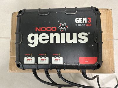NOCO Genius 3 Bank Battery Charger
