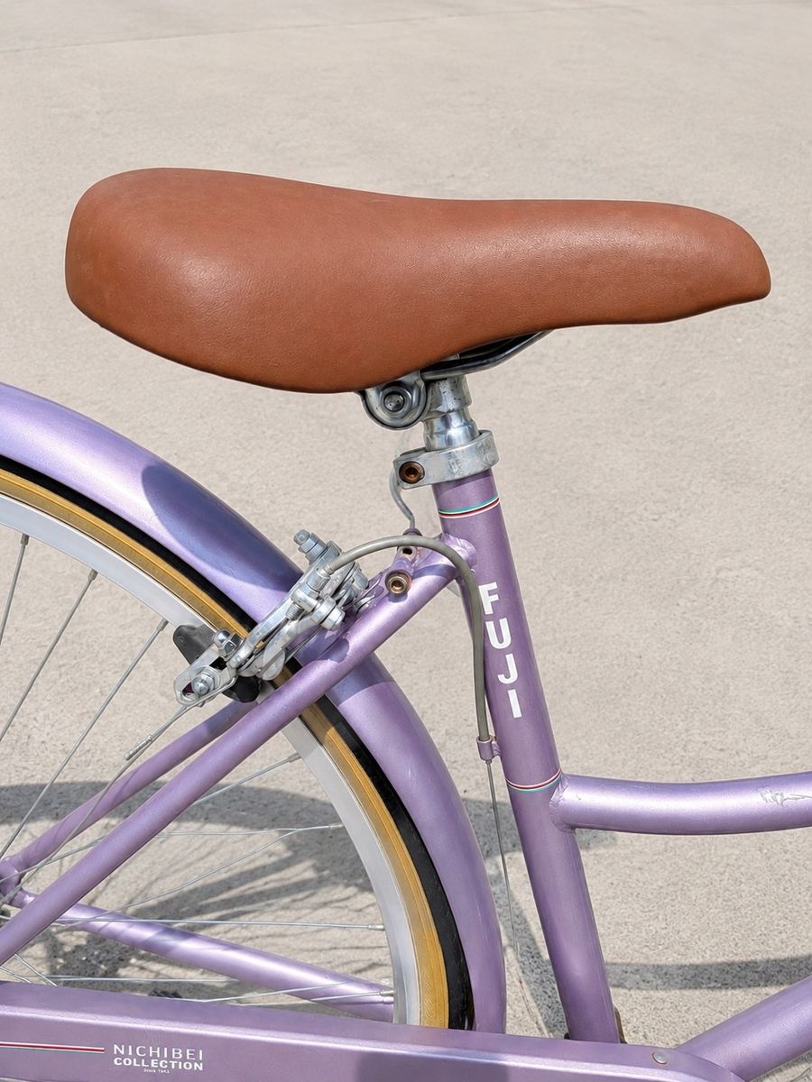 RARE limited edition retro Fuji Cambridge Nichibei Collection Lilac Women's Road Bike with Brown Saddle