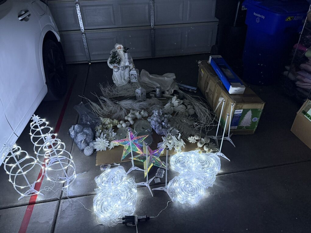 PHILIPS 7ft White Balsam Fur Tree & Decorations