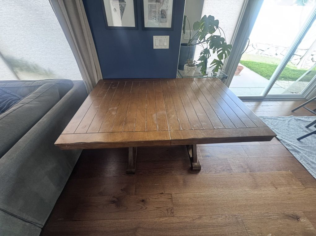 $70 OBO Extendable Kitchen Table, 4 Chairs, Bench