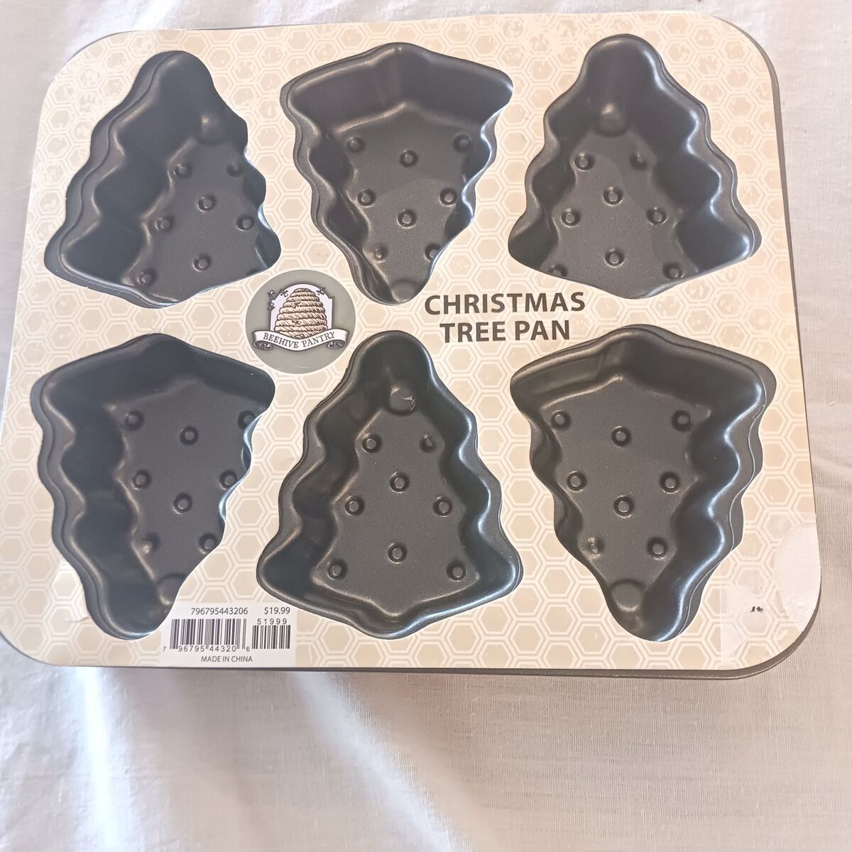 Christmas tree cupcake pan