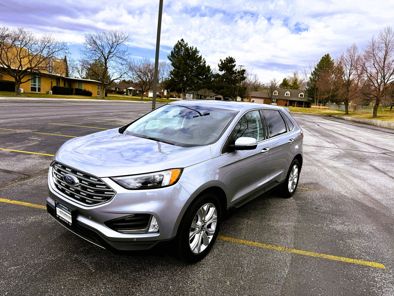 2022 Ford Edge Titanium