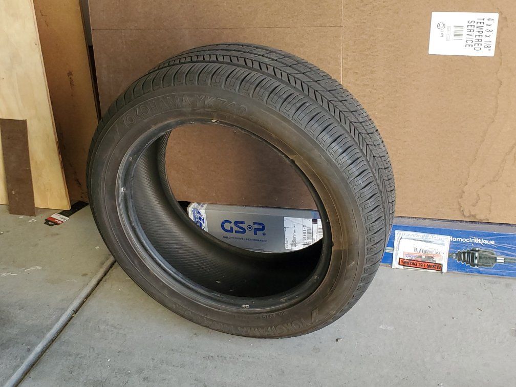 Yokohama YK740 235/55R18 100V All-Season Tire