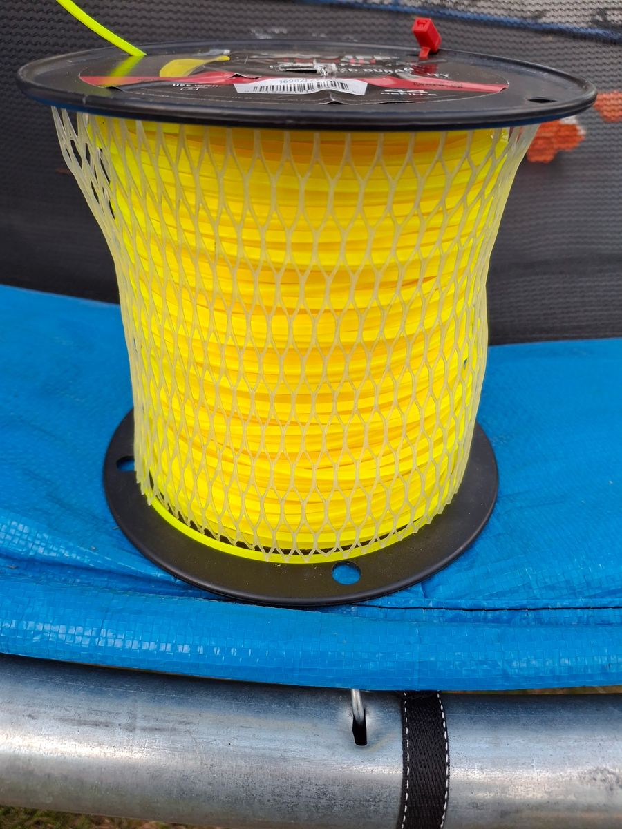 Weed wacker string