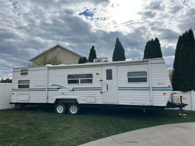 Dutchman Classic by Thor