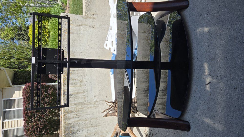 Free TV Stand