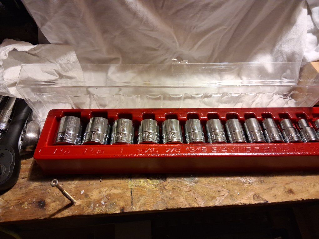 Icon half inch drive standard socket set 13 piece