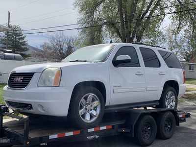 2010 GMC Yukon **PART OUT**