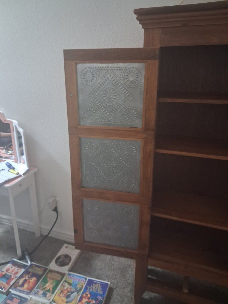 Main image 2
