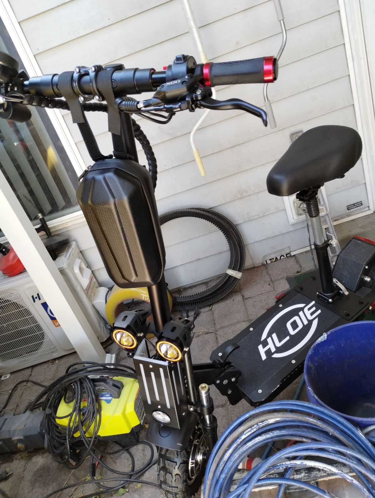 scooter  dual motor turbo w/ led turn signials /head lights /brake lights  3 speeds