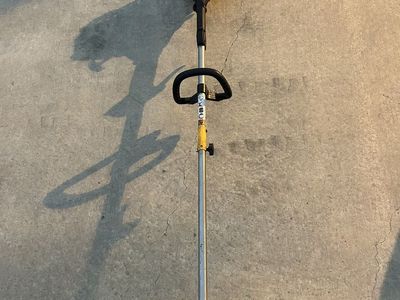 Cub Cadet CC212 2-Cycle Gas Powered String Trimmer Weed Eater