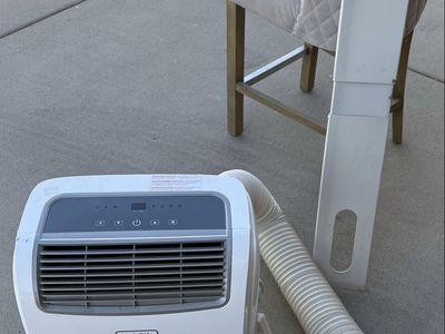 Electric (Room) Air Conditioner.