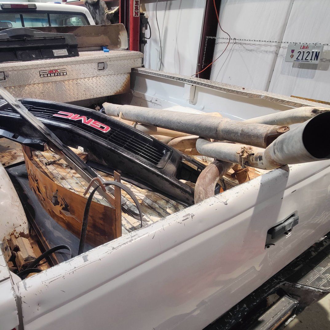 Rear Driveshaft – 1998 GMC K2500 Long Bed 4x4