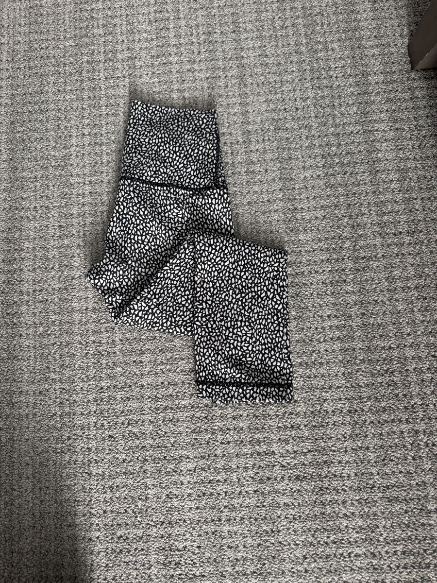 Lululemon Wunder Under Crop