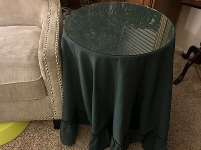 Basic Round End Table complete with glass top and Dark Green tablecloth