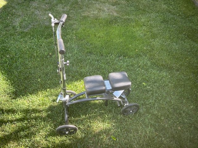Knee Scooter