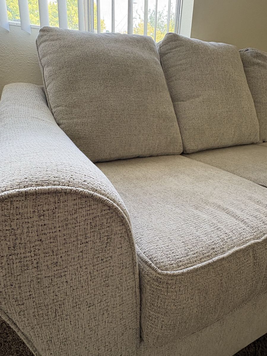 Large Fabric Sectional Couch with Chaise - Light Gray