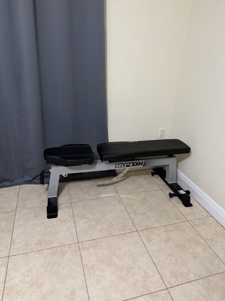 CAP Strength 804DX Adjustable Weight Bench