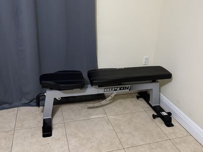 CAP Strength 804DX Adjustable Weight Bench