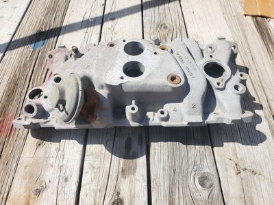 Chevrolet SBC 350 TBI aluminum intake manifold