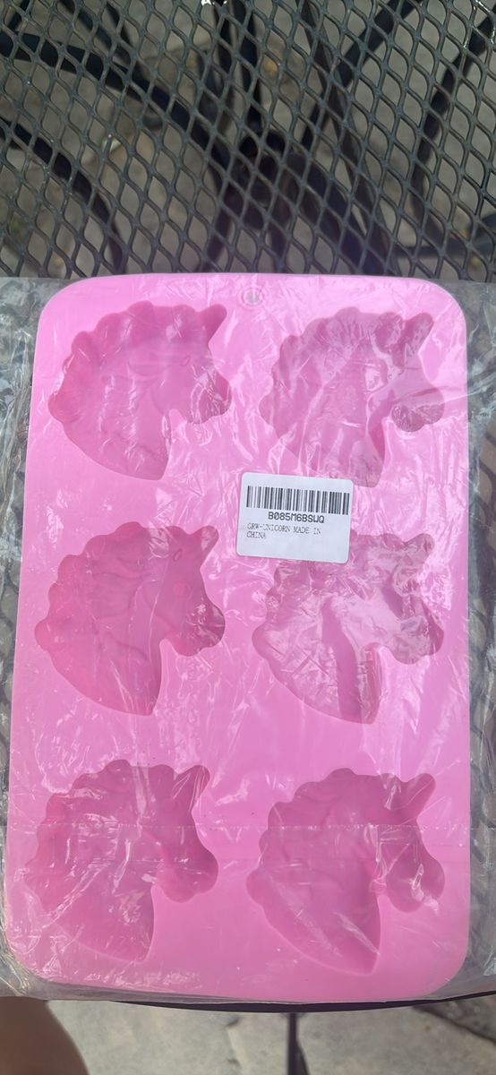 Pink Silicone Unicorn Mold Tray 6 Cavity New in Package