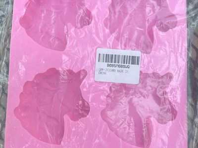 Pink Silicone Unicorn Mold Tray 6 Cavity New in Package