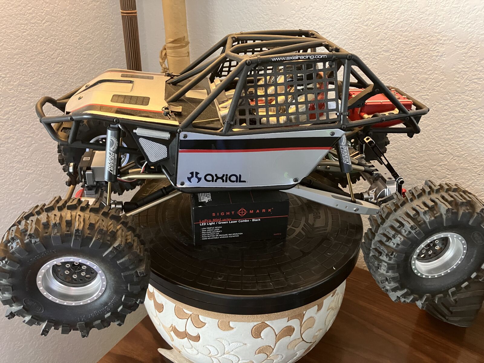 Axial RR10 Bomber kit build NEW!