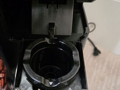 Cuisinart Single Serve Coffee Maker & Coffee Grinder