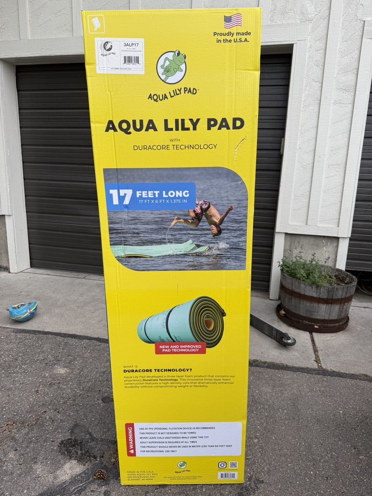 Aqua Lily Pad 17'x6'