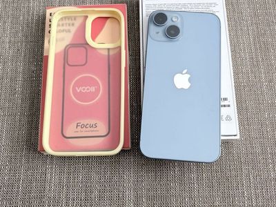 iPhone 14 w cases