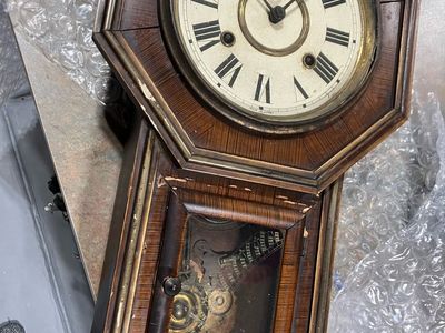 Vintage Japan 8-Day Key Wind Wall Clock - Needs Repair
