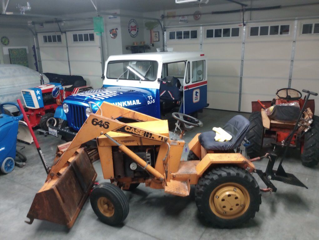 Case 646 Compact Commercial loader garden Tractor