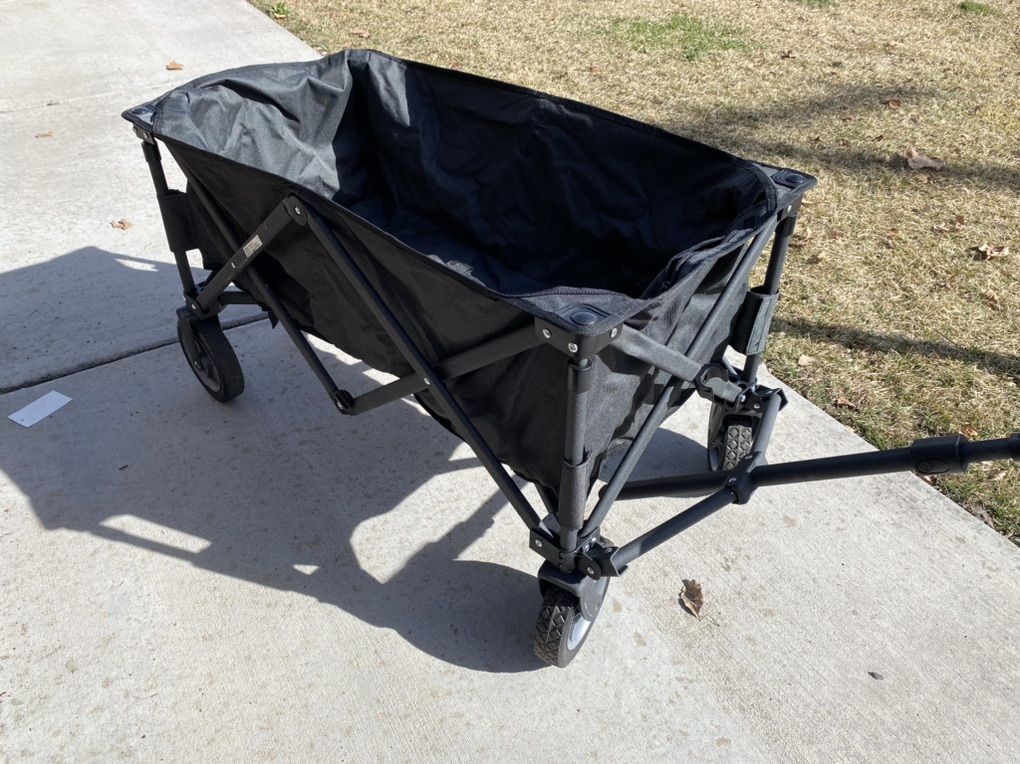 Oniva Adventure / Folding Utility Wagon