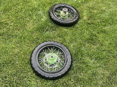 super motos 2.5/14"