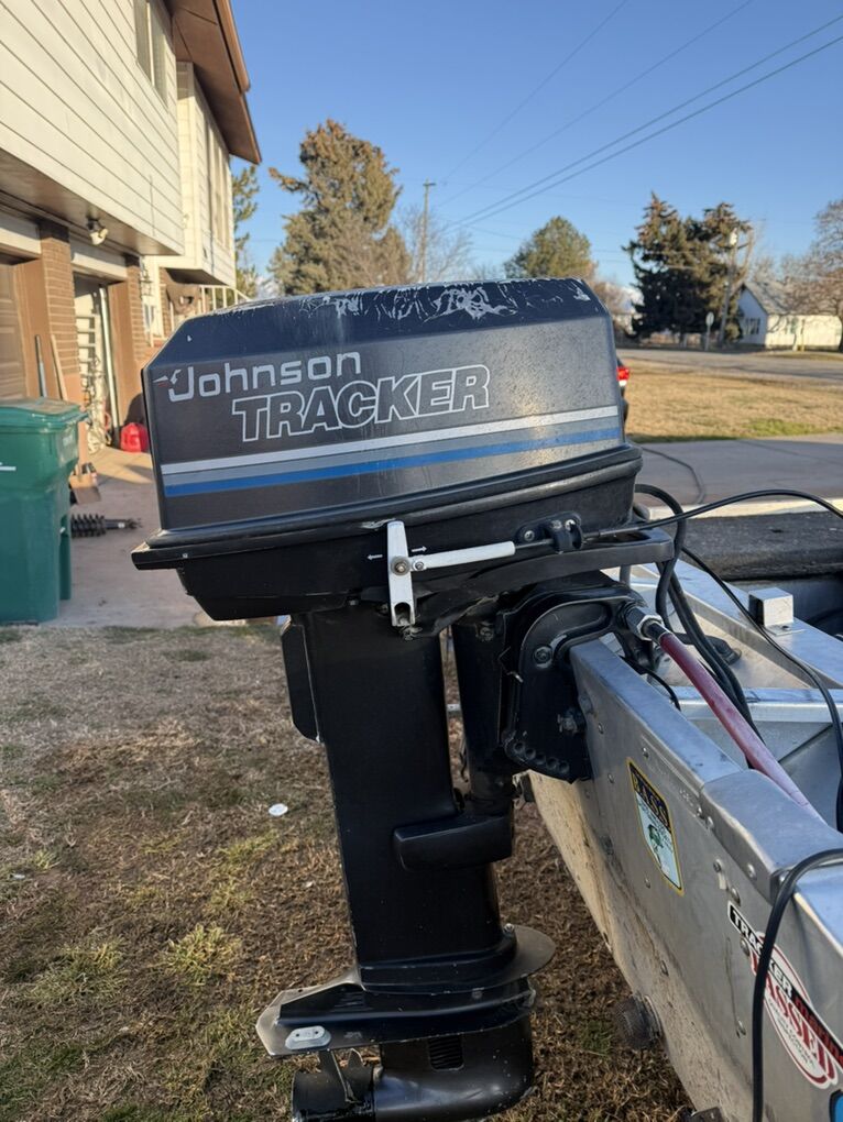 Johnson 25 HP With Controls And Console