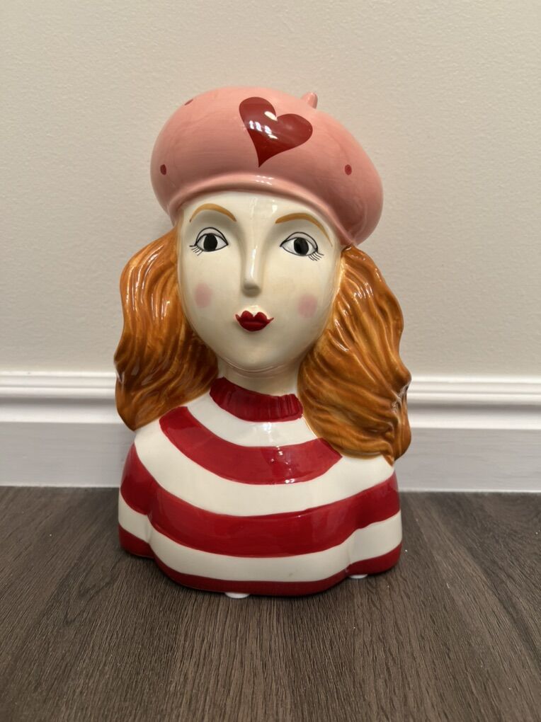 Parisian Girl Ceramic Bust Decor