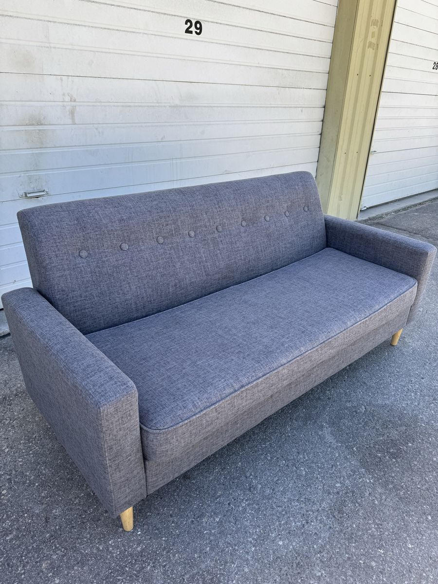 Stylish Grey MCM Sofa (free delivery w/ in 10 miles)