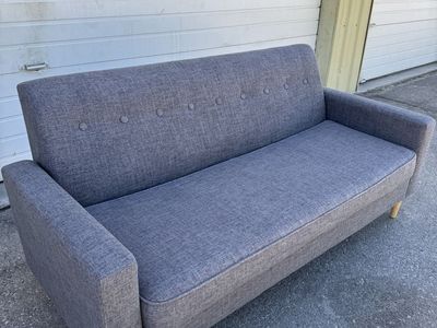 Stylish Grey MCM Sofa (free delivery w/ in 10 miles)