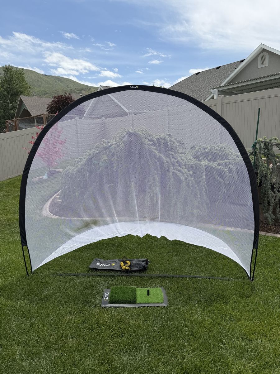 SKLZ Home Driving Range Golf Net with Chipping Mat & Practice Balls - 7' Tall