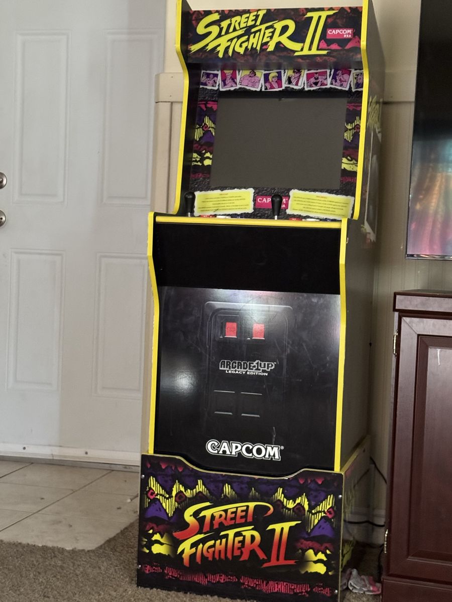 Street Fighter 2 Arcade Game