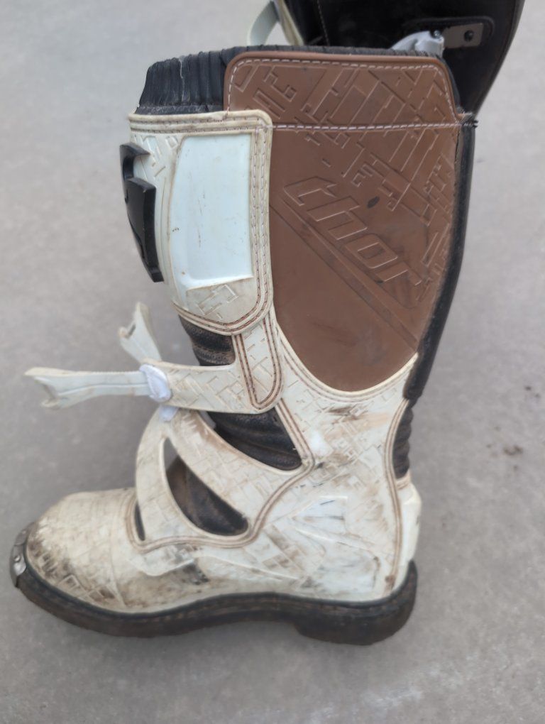 Thor Blitz Motocross Boots Women's Size US 9 / EUR 40 Black White