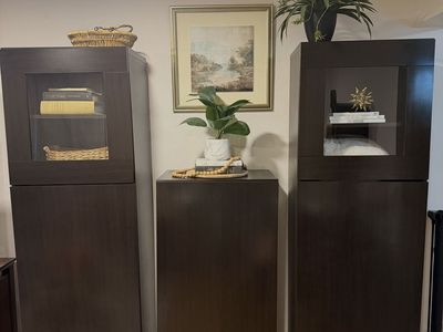 IKEA BESTÅ Storage Cabinets (Set of 3) – Glass Dis