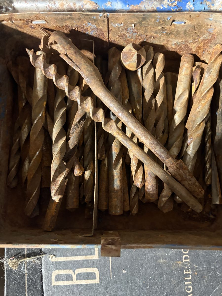 Box of drill bits, various sizes