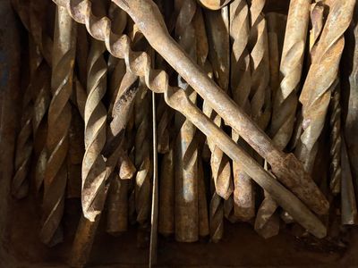 Box of drill bits, various sizes