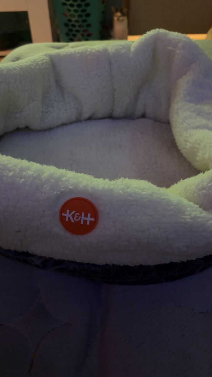 Heating bed for cats/ small dogs
