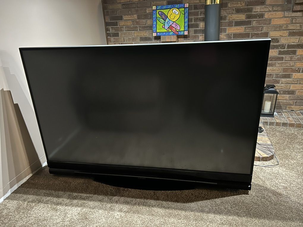 Mitsubishi 85 DLP - Needs Repair