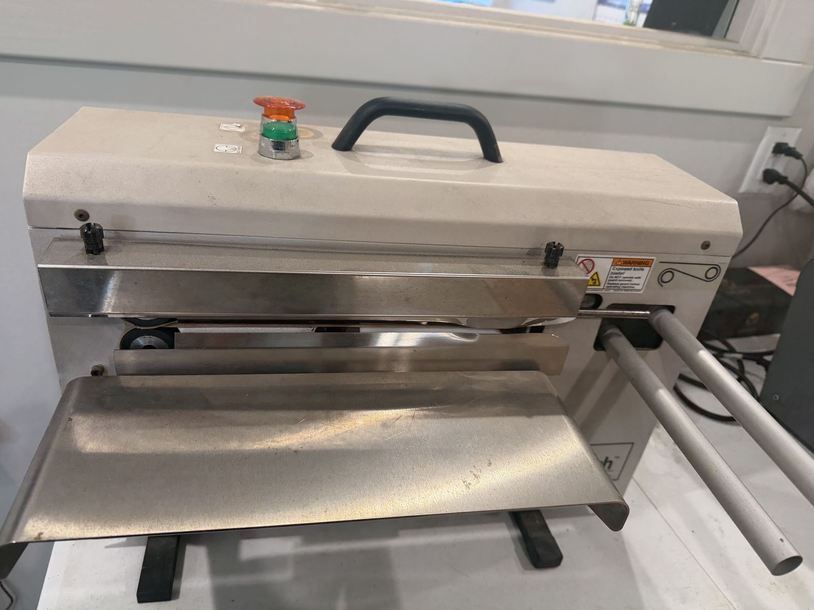 AirPouch Express 3 Inflatable Air Pillow Machine
